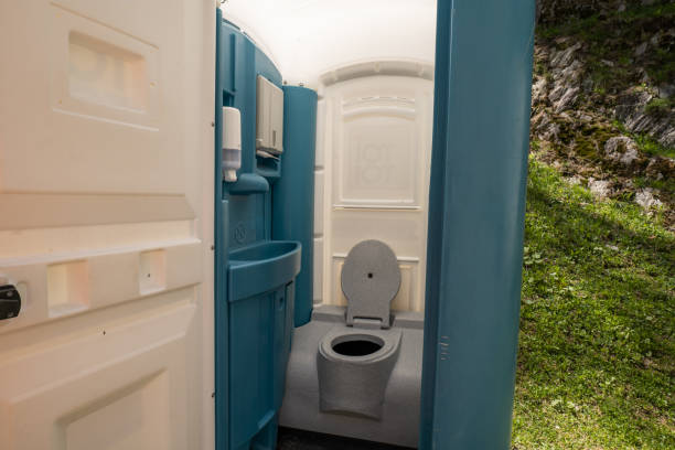 Best Standard Portable Toilet Rental in Mansfield, MO